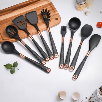 how to arrange utensils in small kitchen
