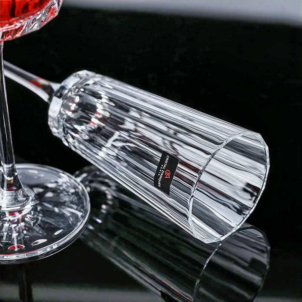 Luxury stemless flute wine glasses with crystal-cut design, ideal for champagne, prosecco, cocktails, and elegant drink presentation.