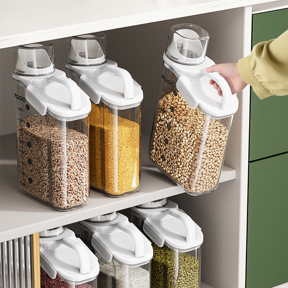 food storage container with handle