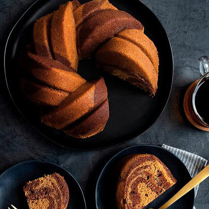 pretty bundt cake pan